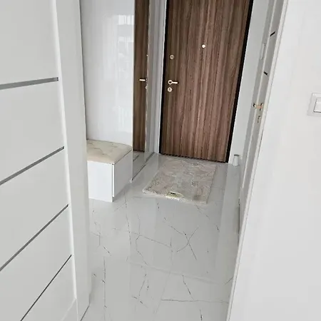 Luxury Building & Apartament, Near Metro, Parking 华沙