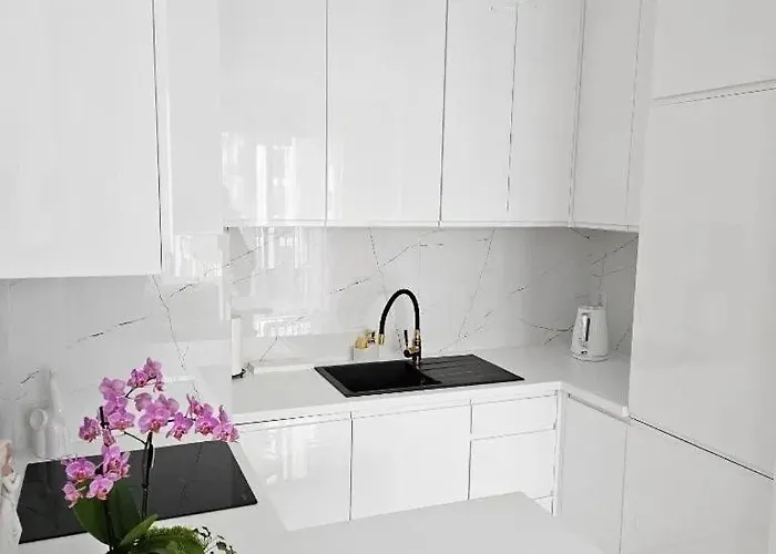 Lejlighed Luxury Building & Apartament, Near Metro, Parking *