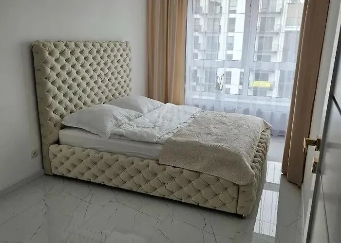 Lejlighed Luxury Building & Apartament, Near Metro, Parking *